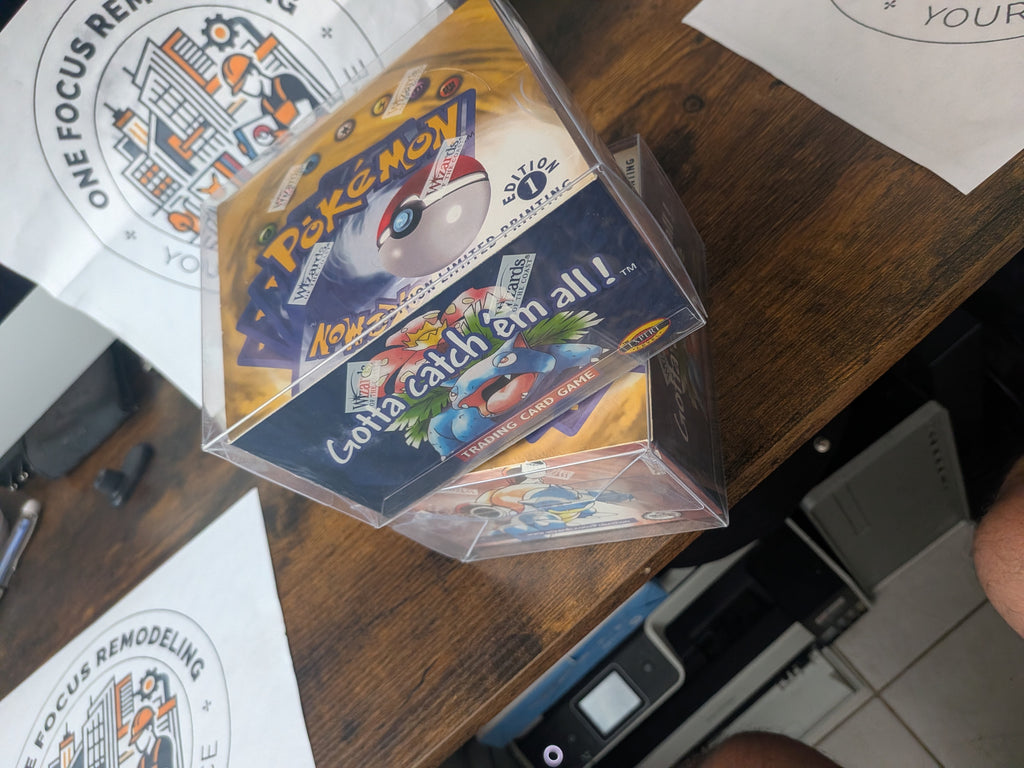 Base 1st Edition Charizrd  Blastoise Venusaur