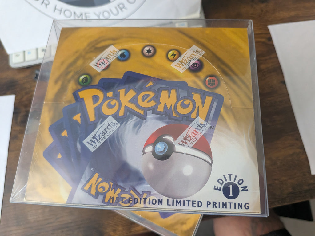 Base 1st Edition Charizrd  Blastoise Venusaur
